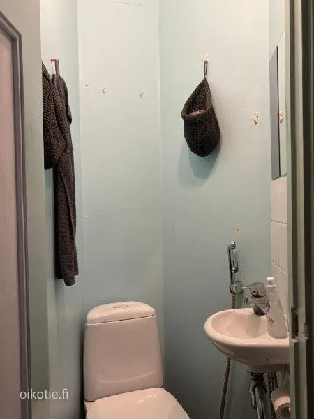 Salles de bain - Bright Studio Flat with Balcony in Kamppi, Helsinki