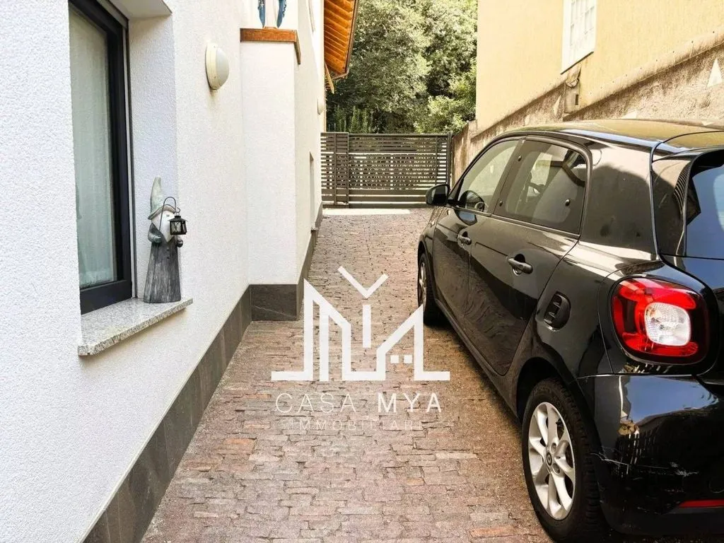 Välivaade - Luxury Villa with Private Garden in Laives