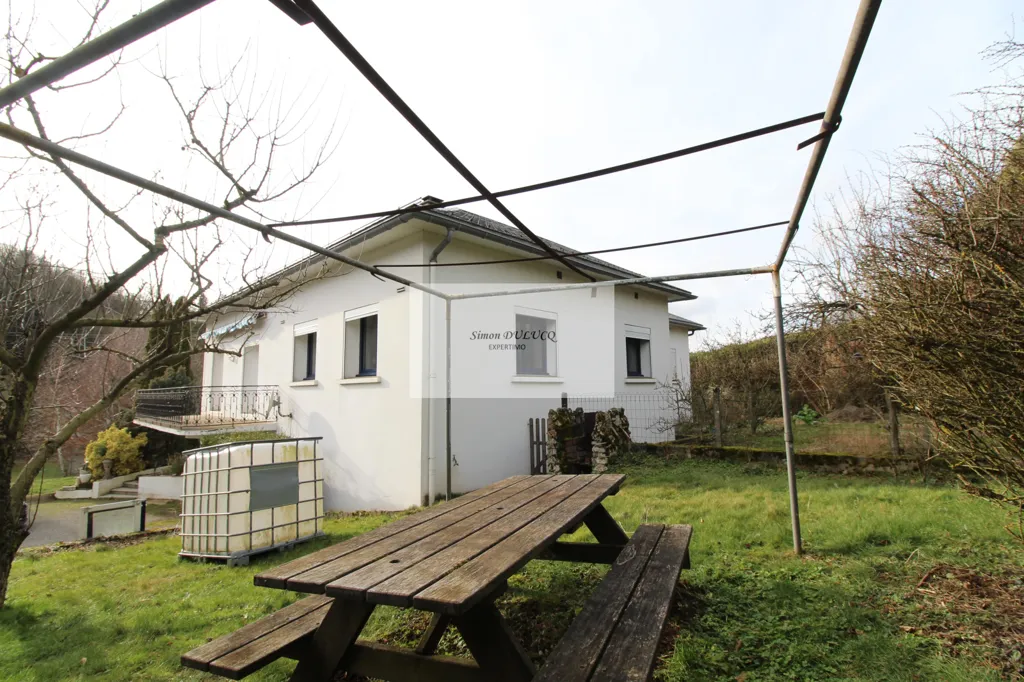 Jardin - Maison avec Sous-sol et Terrain à Lacaune