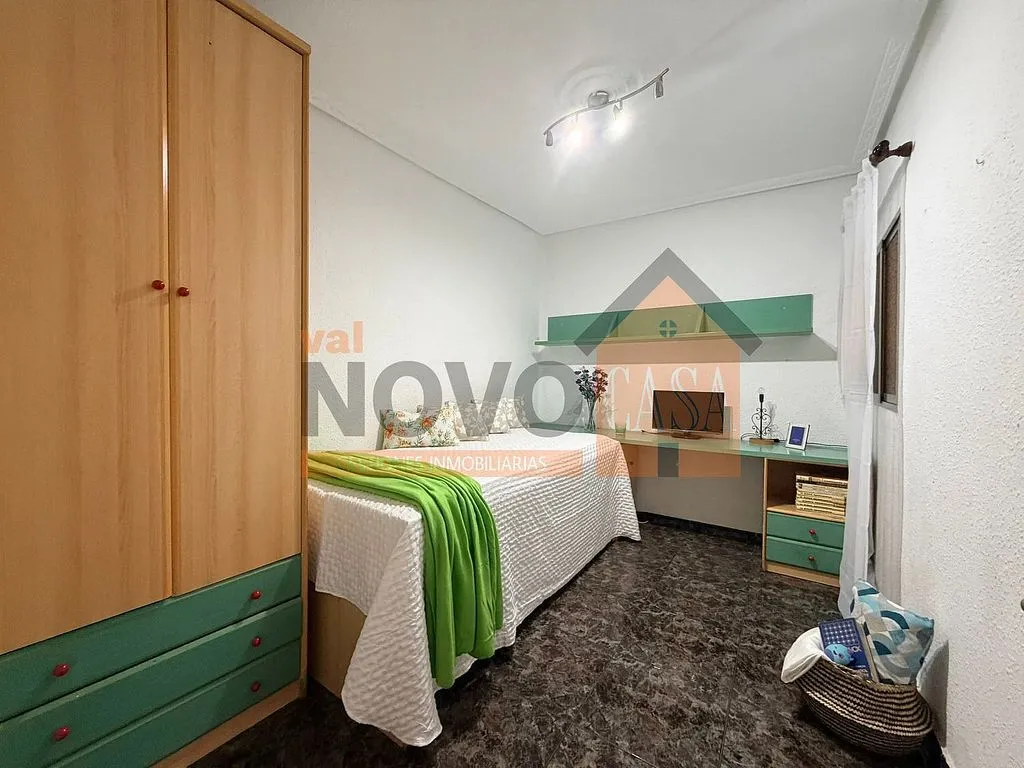 Magamistoad - Bright Apartment with Patio in Silla