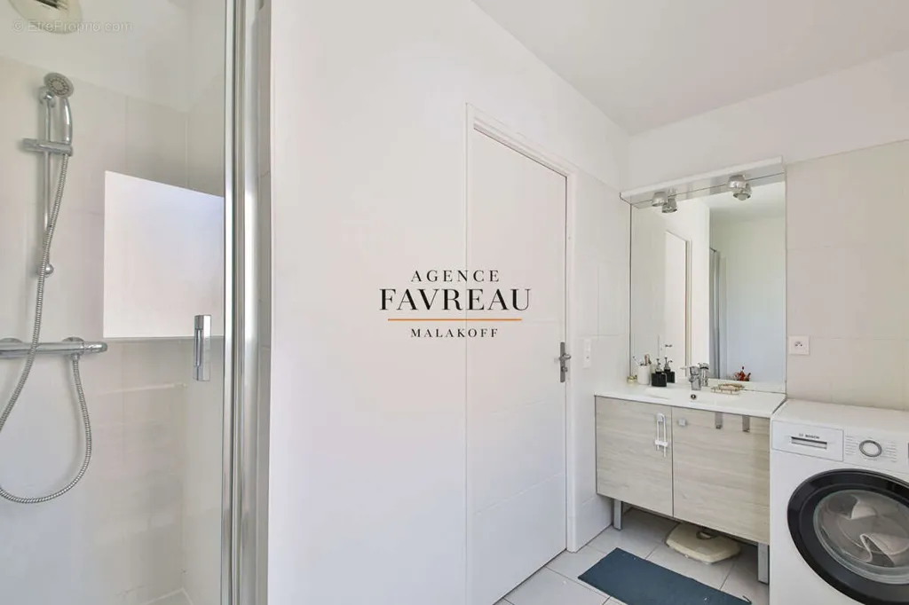 Salles de bain - Duplex 4 Pièces avec Terrasse à Malakoff