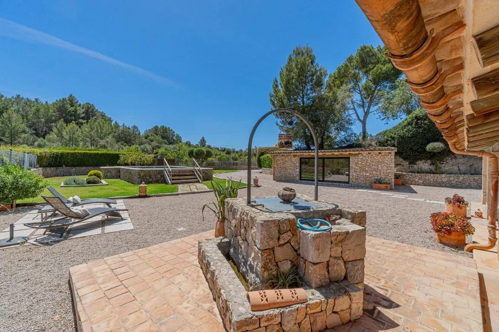 Terrace - Luxury Farmhouse with Pool in Calvià