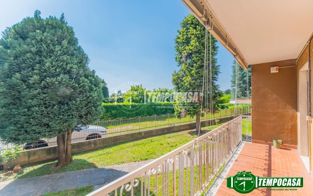 Balcon - Trilocale with Balcony in Mesero