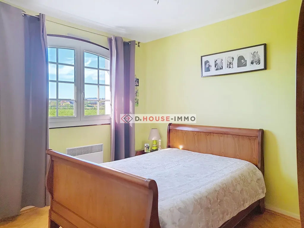 Magamistoad - Family House with Large Garden in Izeaux