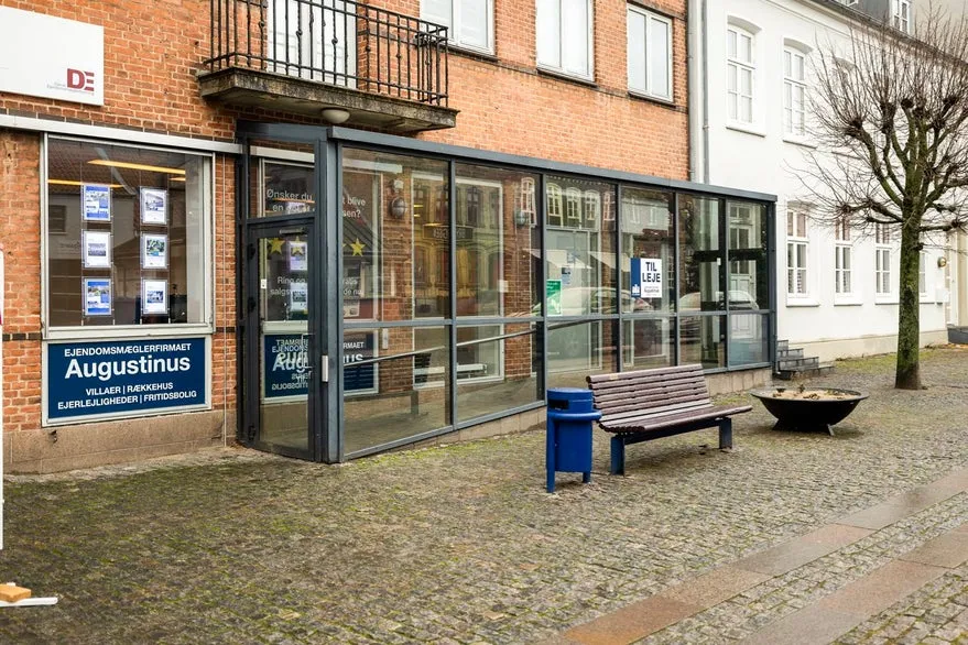 Extérieur - Office Domicile with High Visibility in Assens