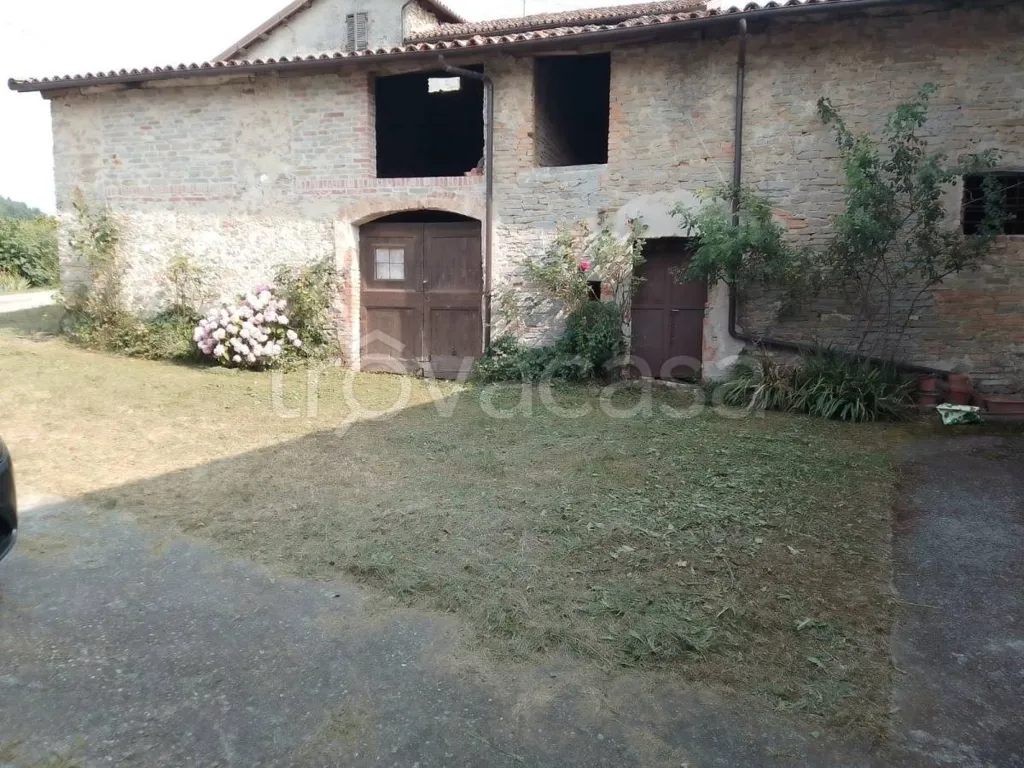 Aed - Traditional Rustic with South Exposure in Clavesana