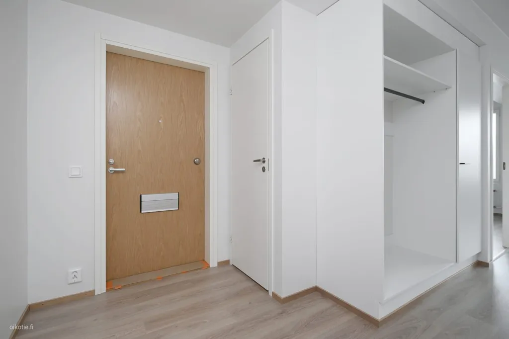 Esik - Asumisoikeus Flat with Sauna in Espoo