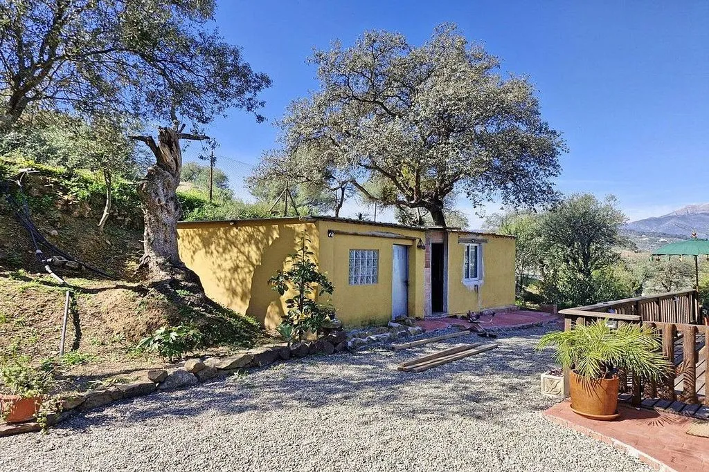 Exterior - Rustic Cottage with Pool in Coín
