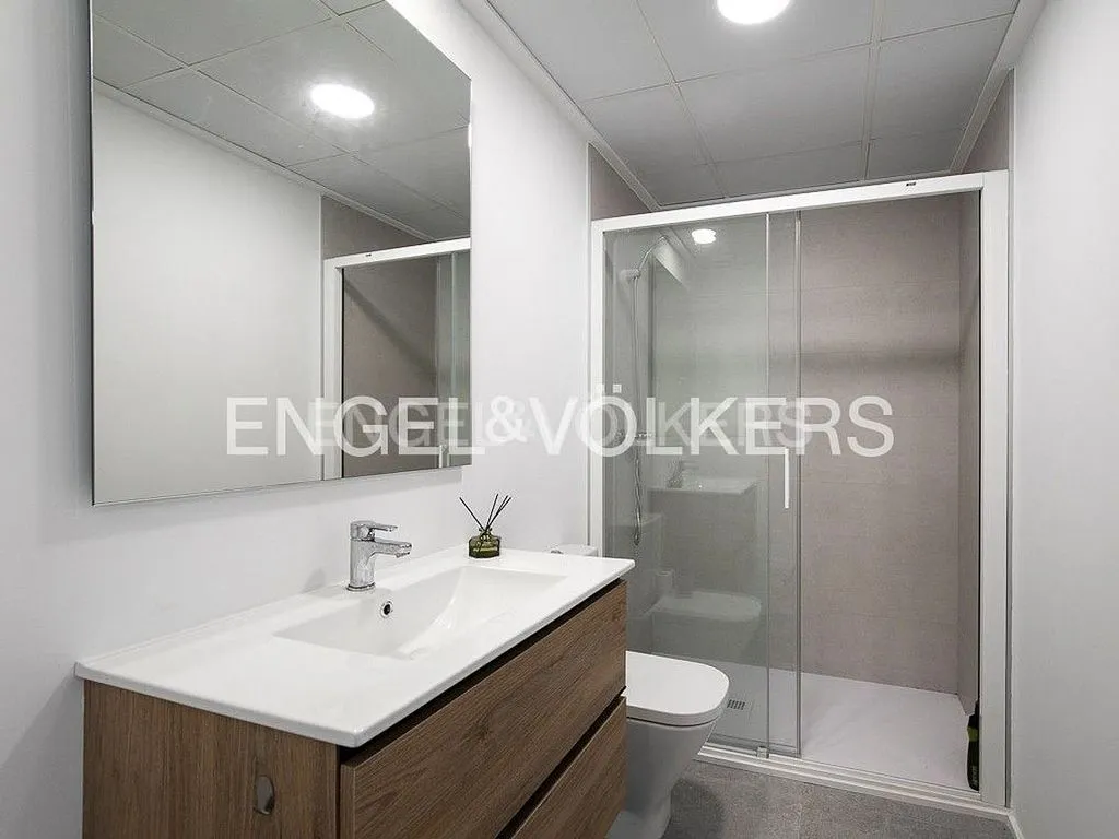 Salles de bain - Penthouse with Terrace in Ruzafa, Valencia