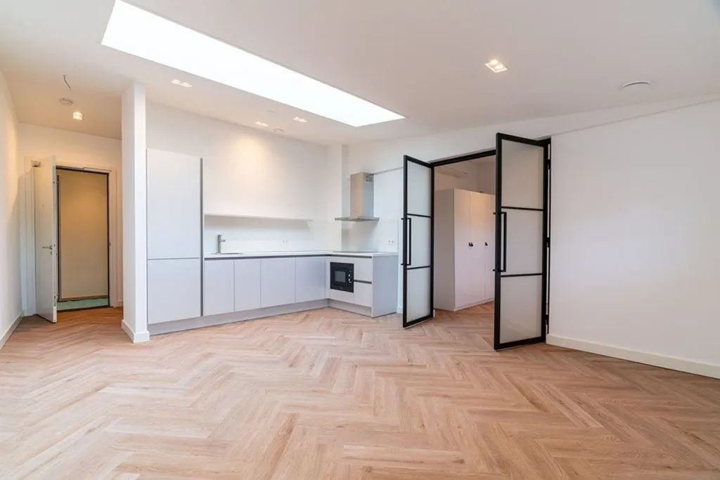 Cuisine - One-Bedroom Apartment with Parking in The Hague