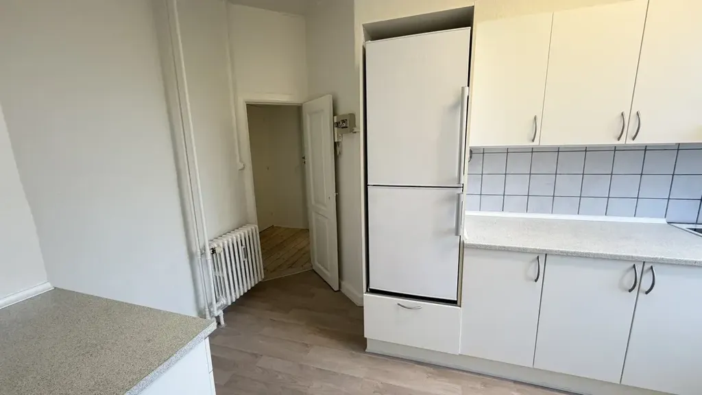 Cuisine - 2-Bedroom Apartment with Central Location in Randers