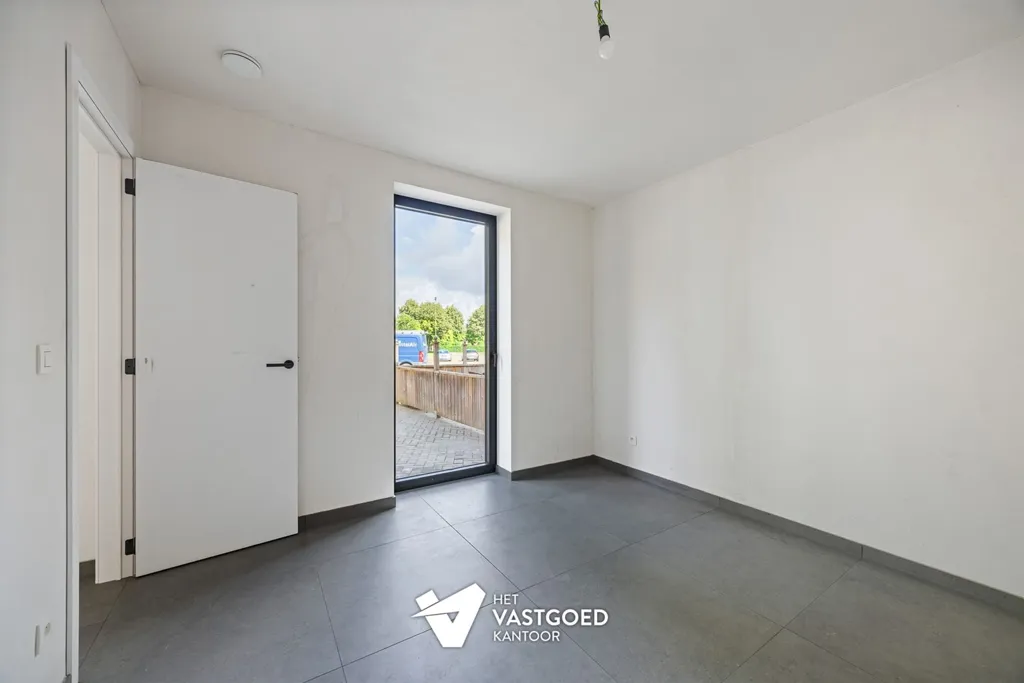 Stanze - Ground Floor Apartment with Terrace in Central Location