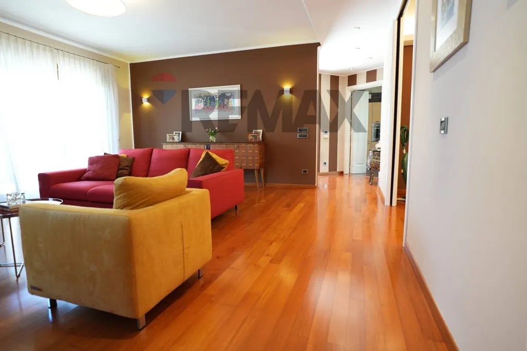 Living Room - Bifamiliar Villa with Garden in Lanciano