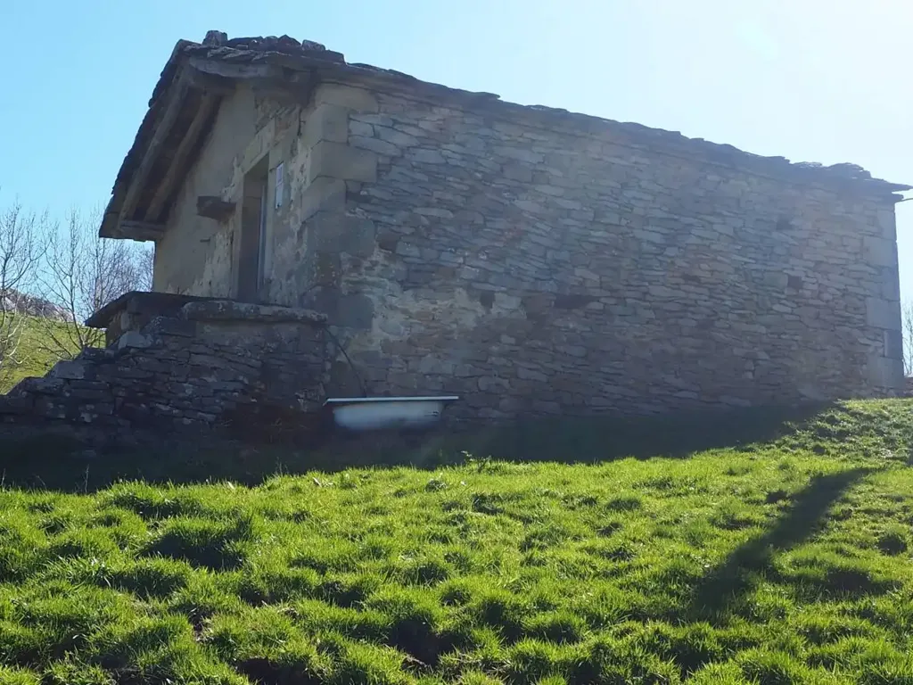 Esterno - Rustic House with 3 Cabins in Trueba