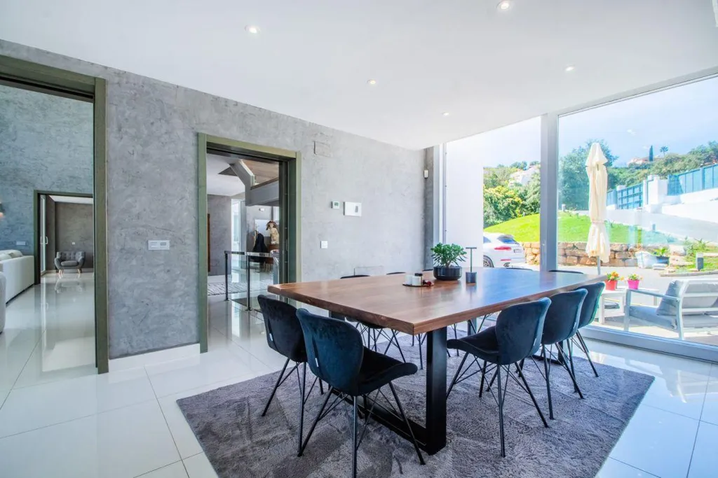Söögituba - Luxurious Villa with Mountain Views in Ojén
