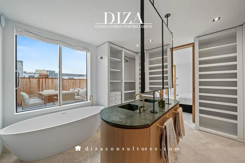 Salles de bain - Luxury Penthouse with Pool in Madrid