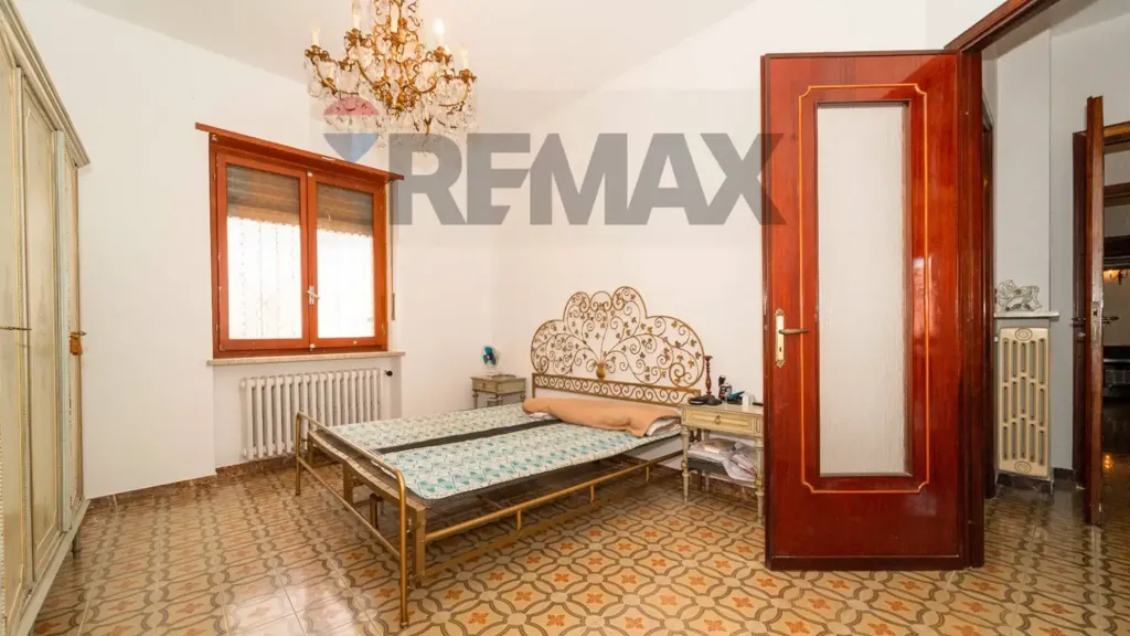 Bedrooms - Semi-detached House with Terrace in Mazzè