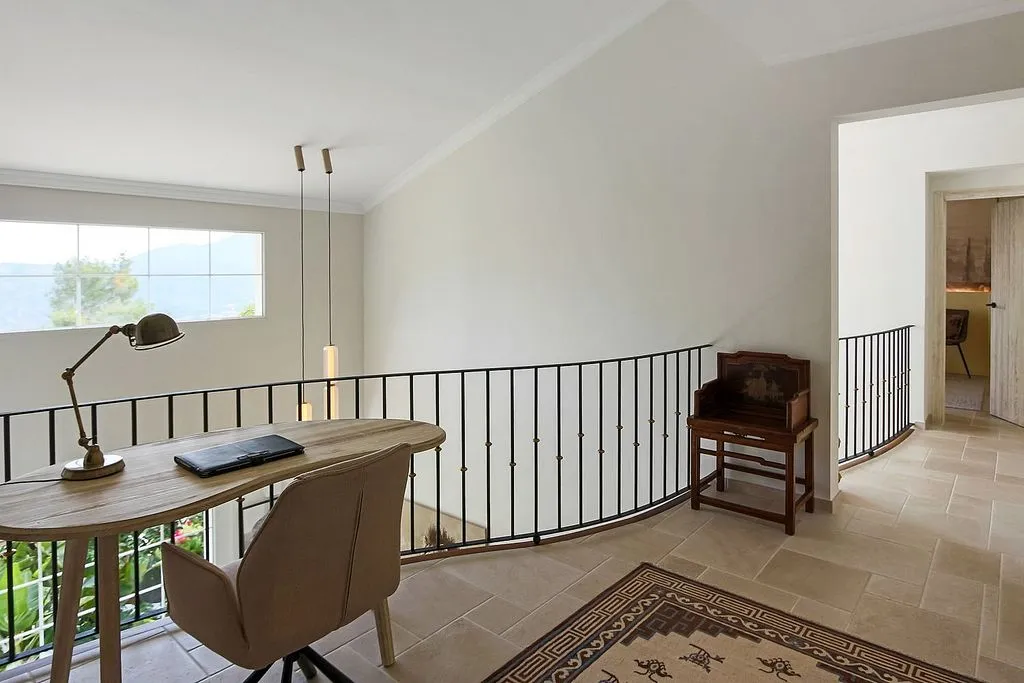 Bureau - Chalet with Pool and Terrace in Pedreguer