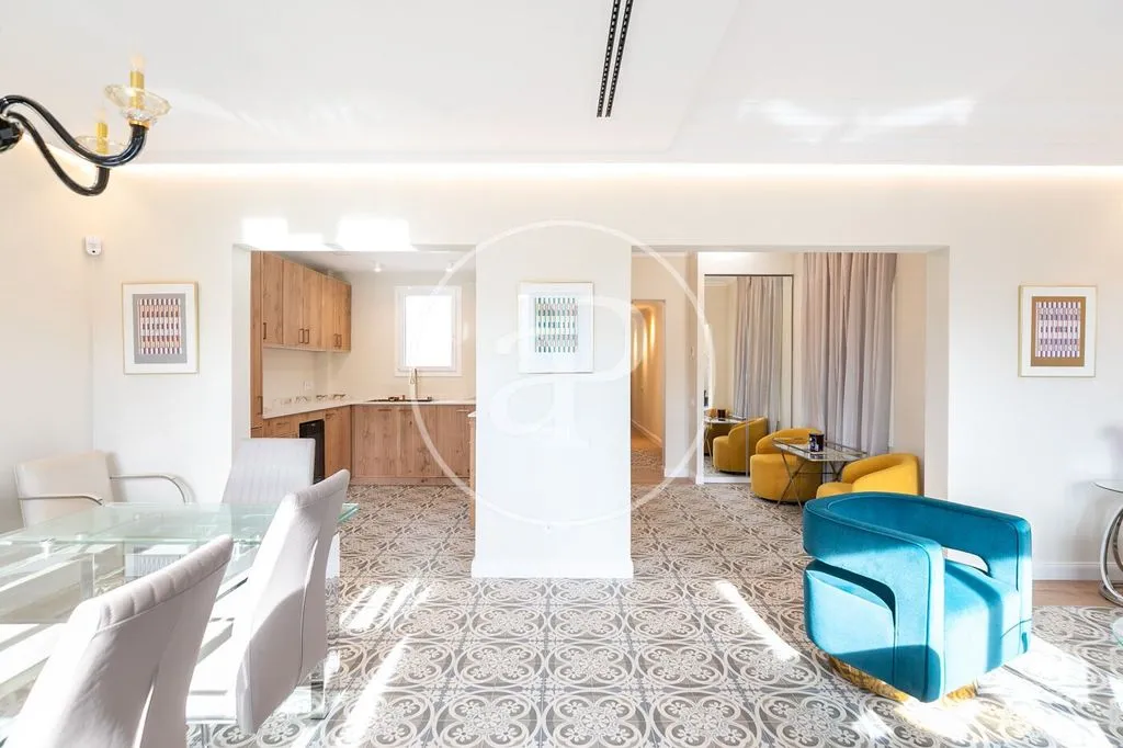 Salle à manger - Luxury Flat with Balcony on Consell de Cent, Barcelona