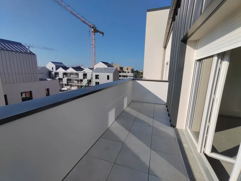 Rõdu - Modern Flat with Balcony in Saran