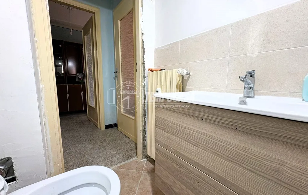 Salles de bain - Central Apartment with Balcony in Pinerolo