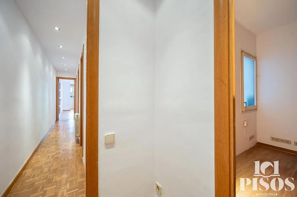 hallway_entrance