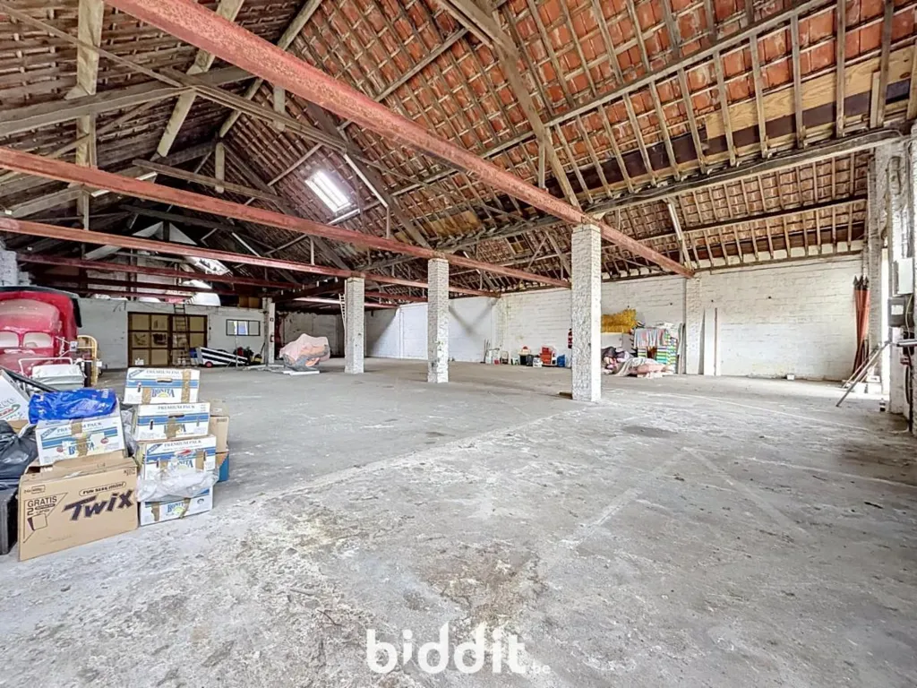 Garage - Sports Complex Site in Hoogploate