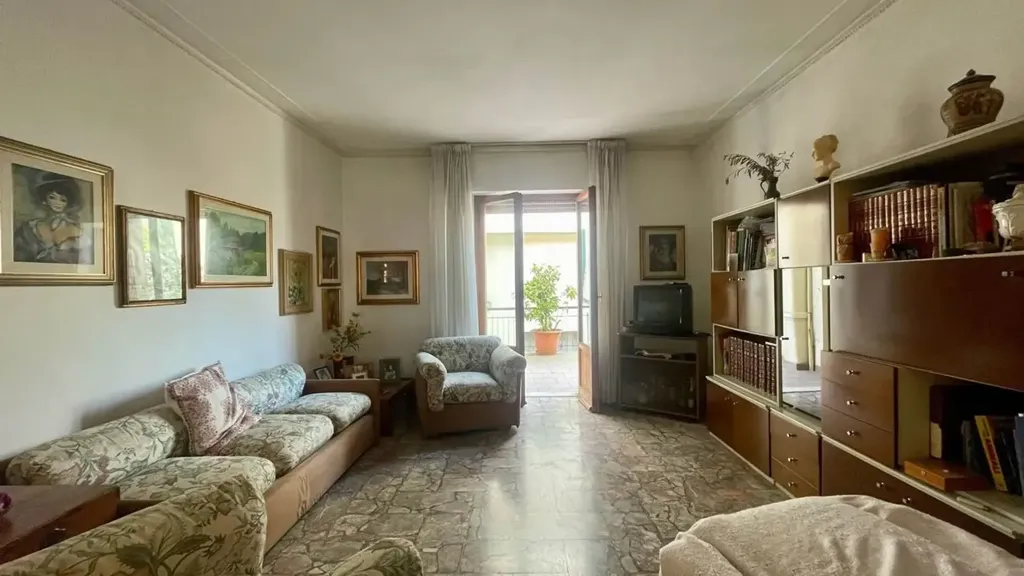 Elutuba - Apartment with Cellar in Ponterosso, Figline