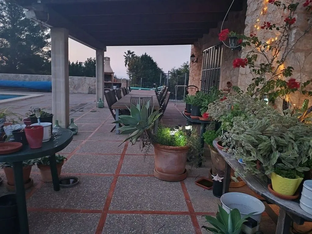 Terrazza - Rustic Farmhouse with Pool in Son Mesquida