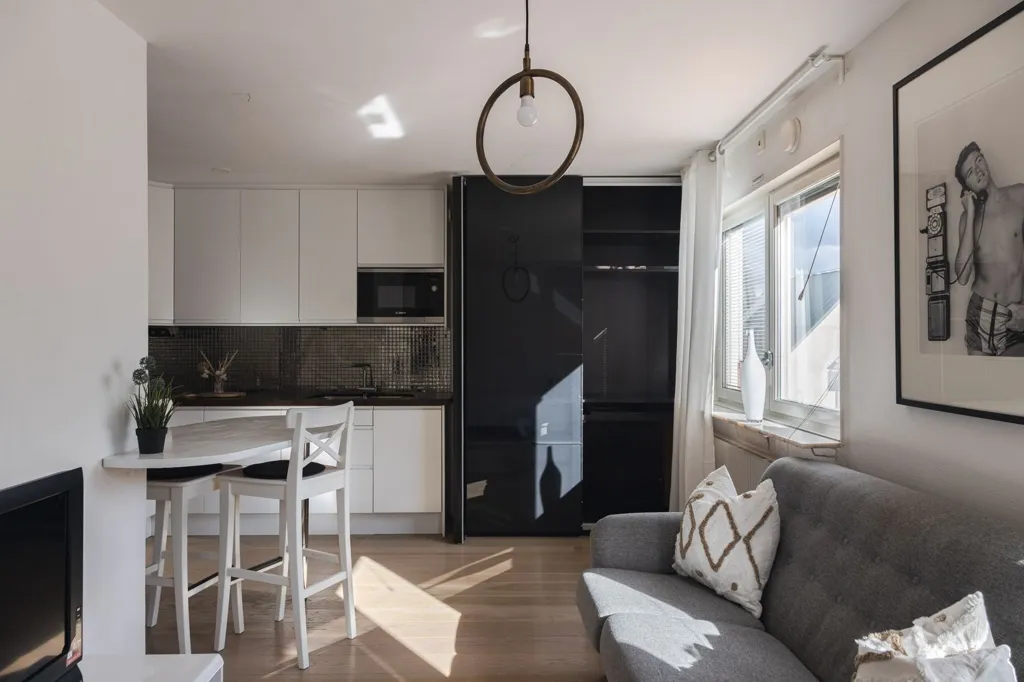 Elutuba - Modern Flat with Balcony in Västerås Centre