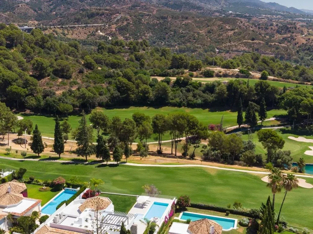 Garden - Luxury Villa with Pool in Marbella