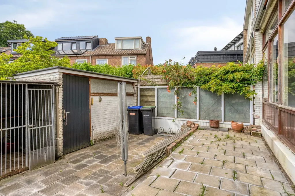 Aed - Two-Storey House with Garden in Dubbeldam, Dordrecht