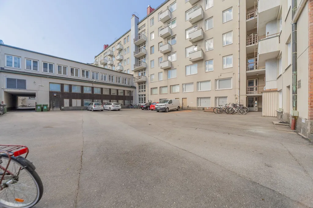 Esterno - Flat with East-West View in Pori Centre