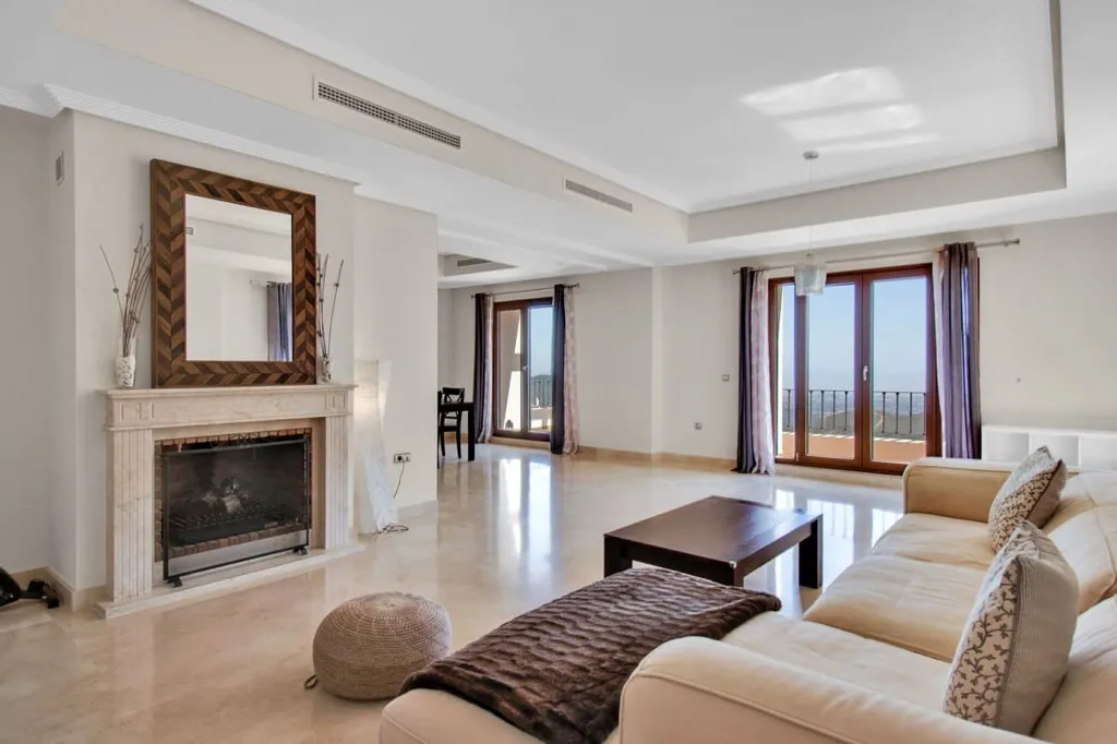 Elutuba - Andalucian Villa with Pool in Benahavís