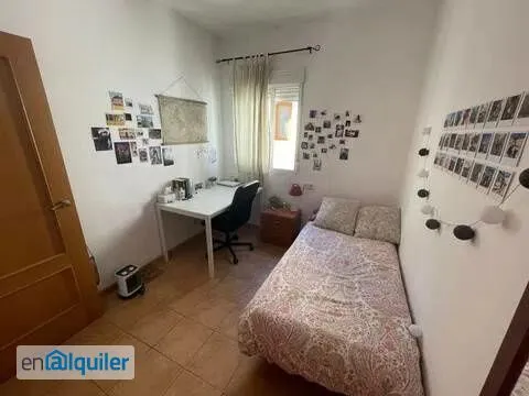 Chambres - Student Flat with Ascensor in Mestalla, Valencia