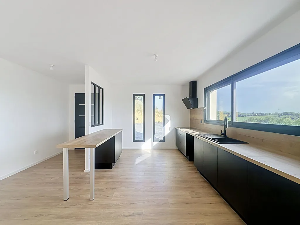 Köök - New Villa with Pyrenees View in Miramont d'Astarac
