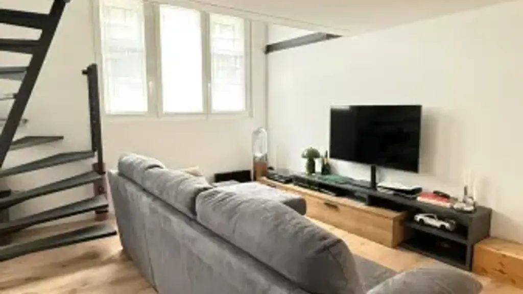 Soggiorno - Retrofitted Loft with Atrium in Milan