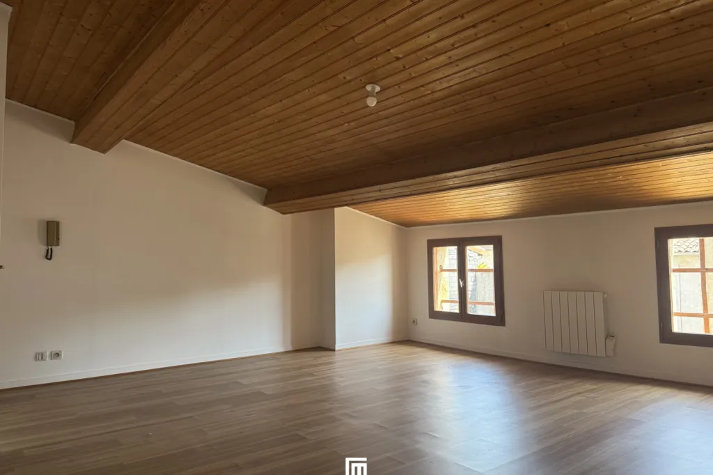 Toad - Studio with Mansard in Bordeaux