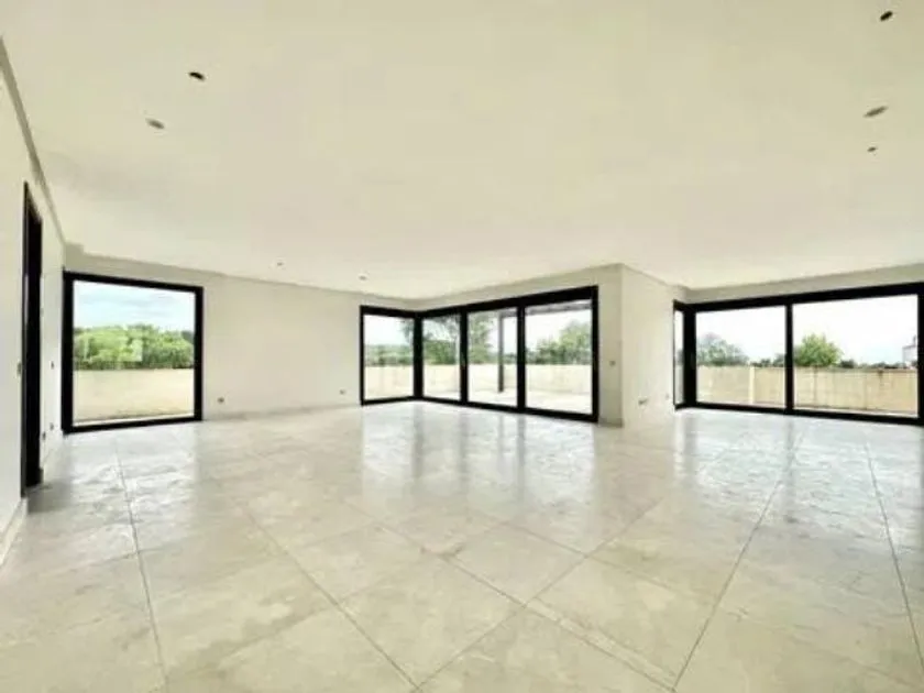 Elutuba - Duplex with Pool in Valderrama