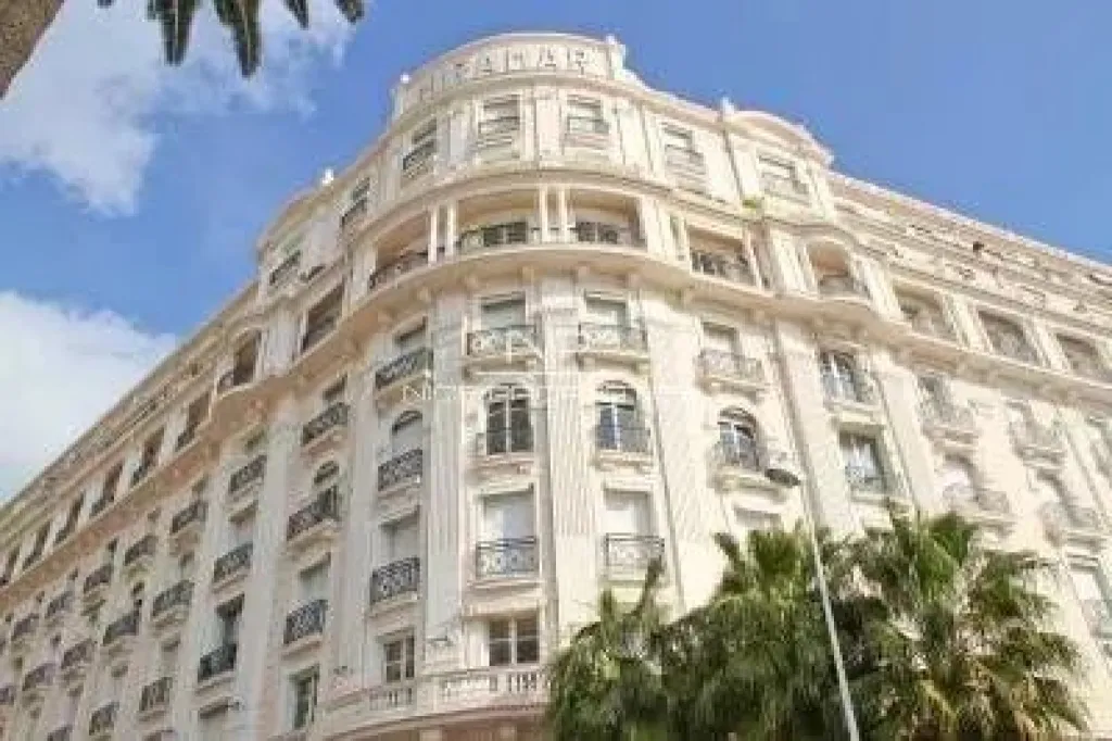 1-toaline korter asukohas Cannes