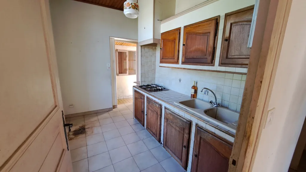 Köök - Renovatable Villa with Orchard in Ganges