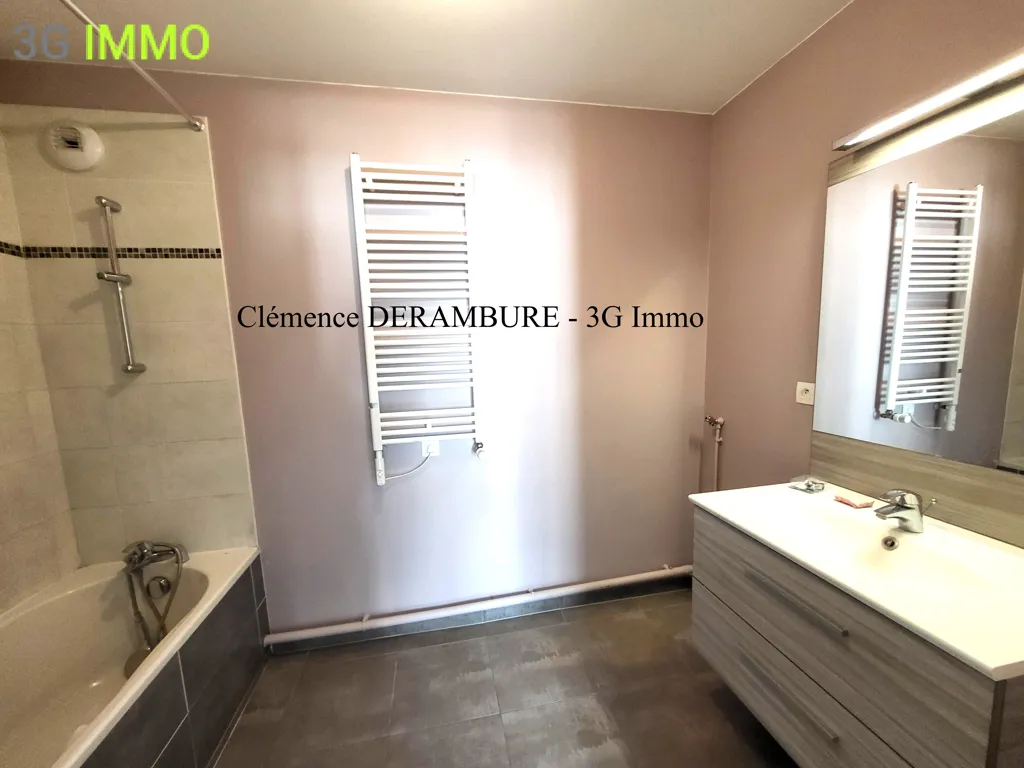 Salles de bain - Appartement F2 en Centre-ville à L’Isle-Adam