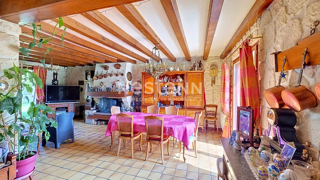 Söögituba - Character House with Garden in Marcé