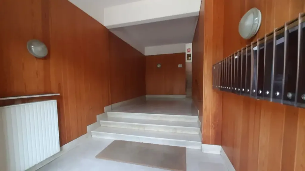 Esik - Apartment with Balconies in Ovada