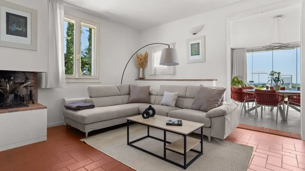 Séjour - Contemporary Villa with Pool in Imola