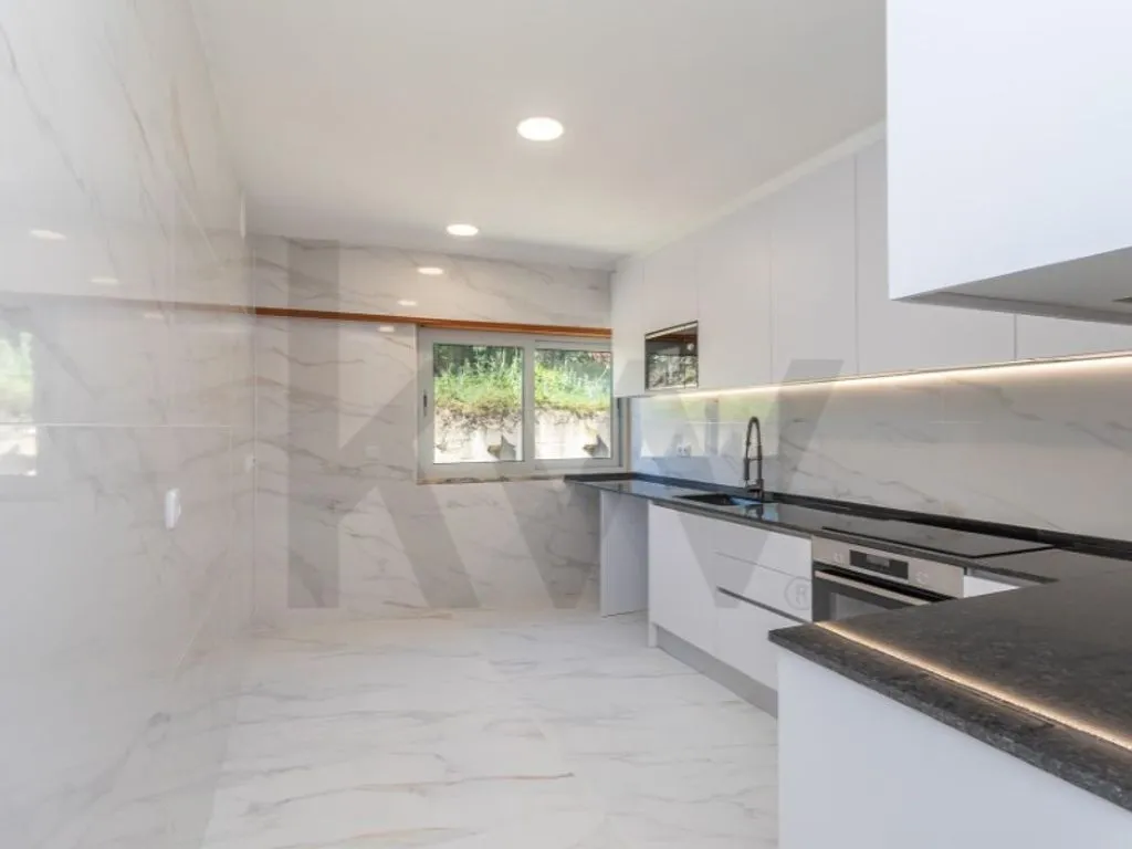 Cuisine - Luxury Flat with Sea View in Paço de Arcos