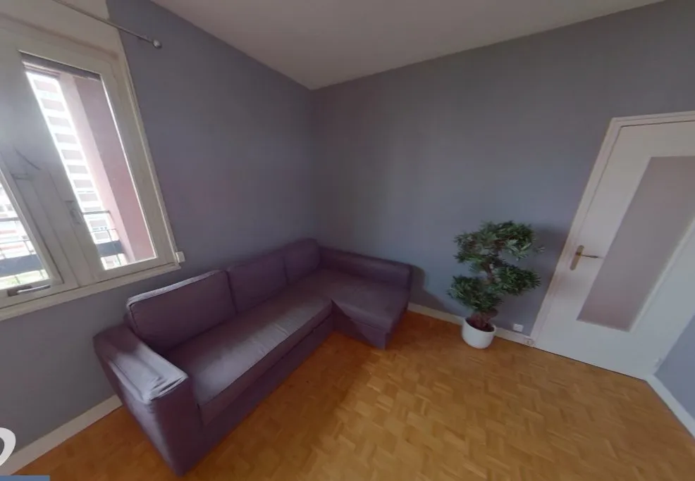 Séjour - Appartement T3 avec Balcon à Lyon