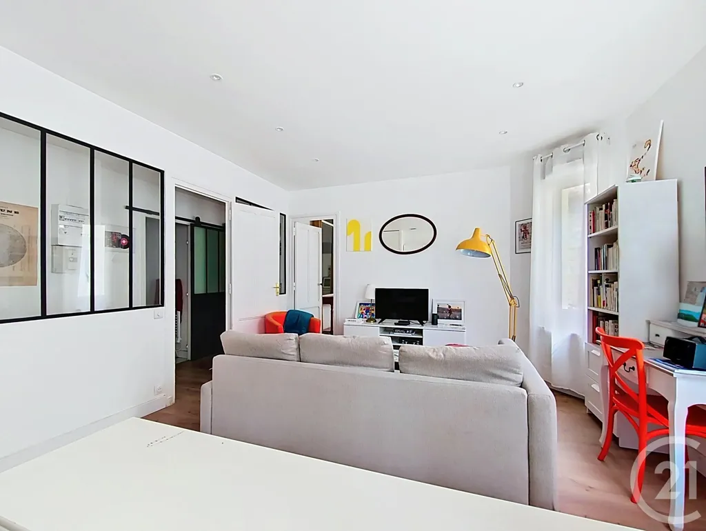 Elutuba - Renovated 2-Bed Flat in Bordeaux Chartrons