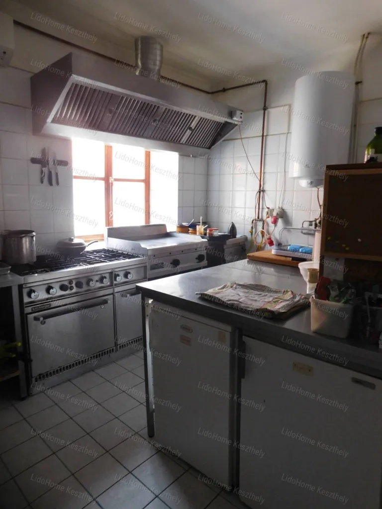 Kitchen - Traditional Hungarian Restaurant in Kővágóörs