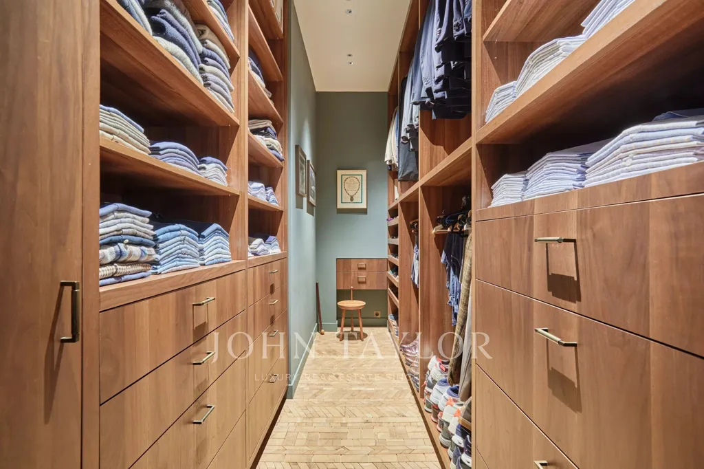closet_dressing